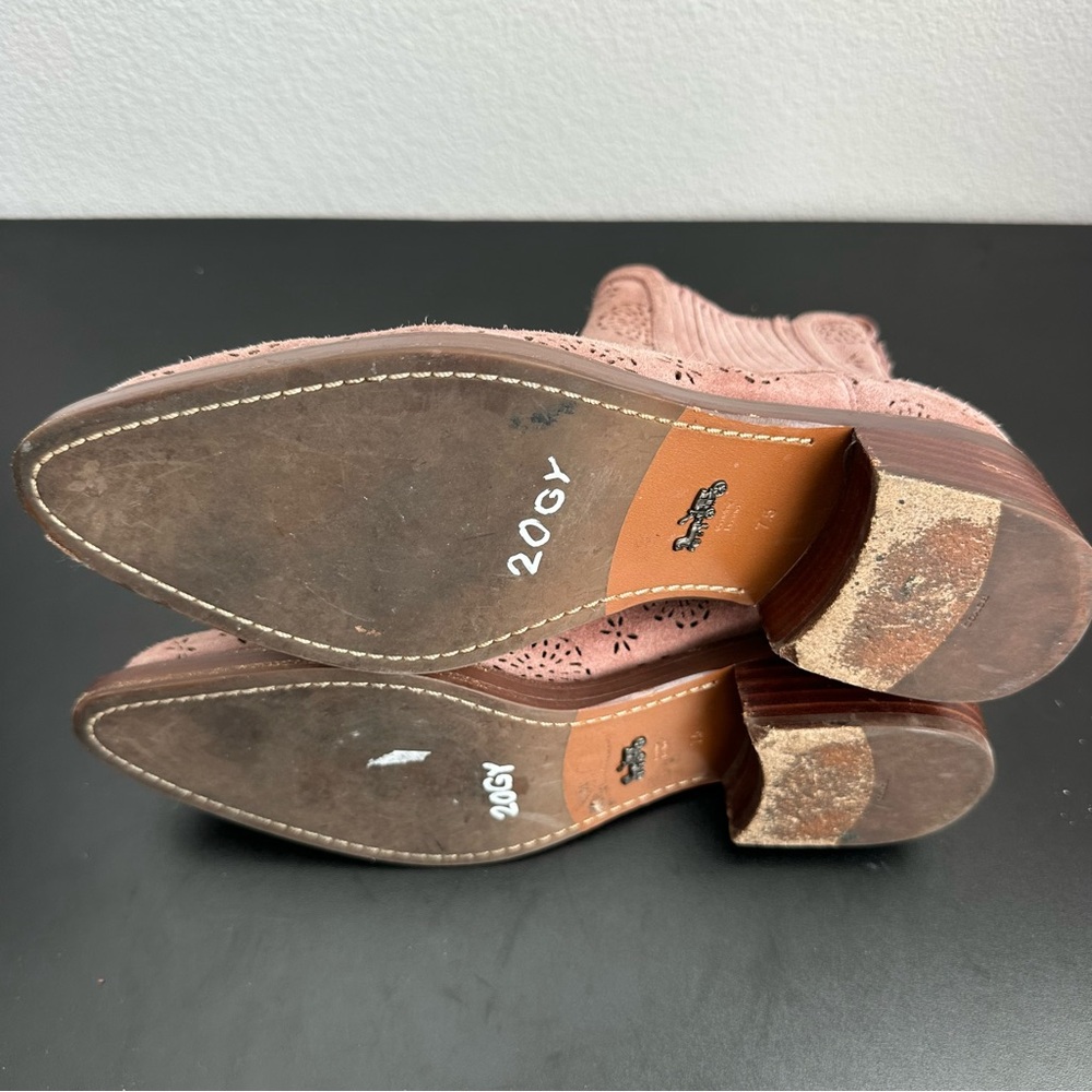 Coach Bowery Chelsea Boot with Cut Out Tea Rose Size: 7.5 - Picture 8 of 14